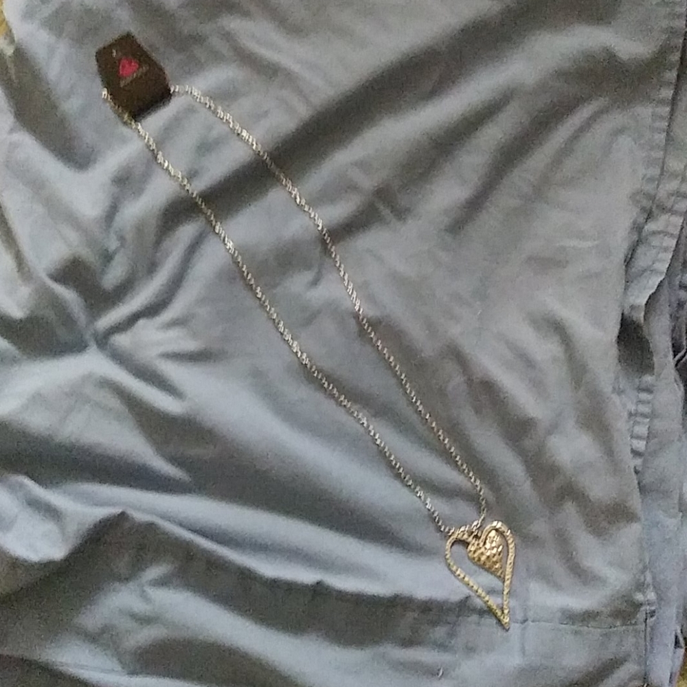 5 for $25 bundle/necklace.